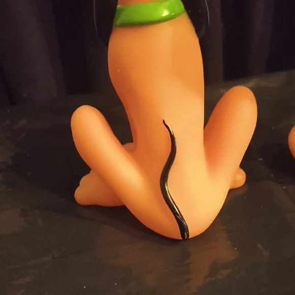 Vintage Disney 6 Inch Mickey Mouse W/ Baseball Cap & 5 Inch Pluto Sitting - Picture 9 of 11